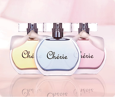 自社ブランド香水Cherie